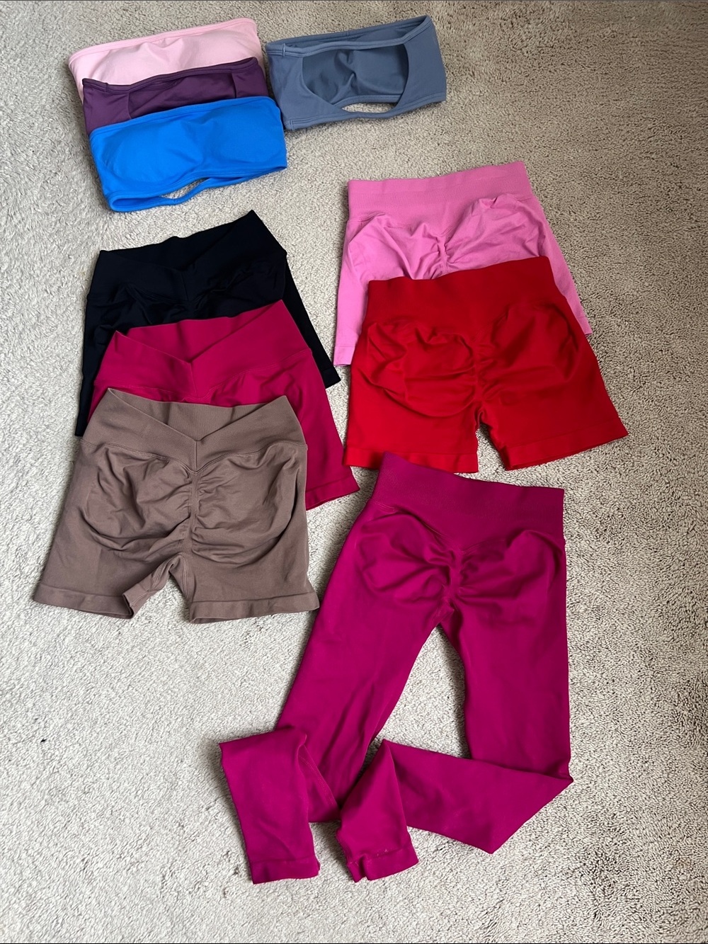 10 piece Bundle!! 5 pairs of shorts, 4 bandeau sports bras, 1 leggings